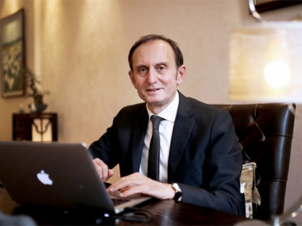 Cep telefonu ve bilgisayar bağımlılığı ders notlarını düşürüyor