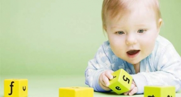 Bebeklerin zeka gelişimine katkı sağlayan keşif