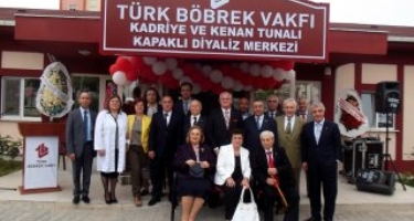 TBV, Kadriye Ve Kenan Tunalı Kapaklı Diyaliz Merkezi'nin Kapasitesini % 67 Oranında Arttırdı.